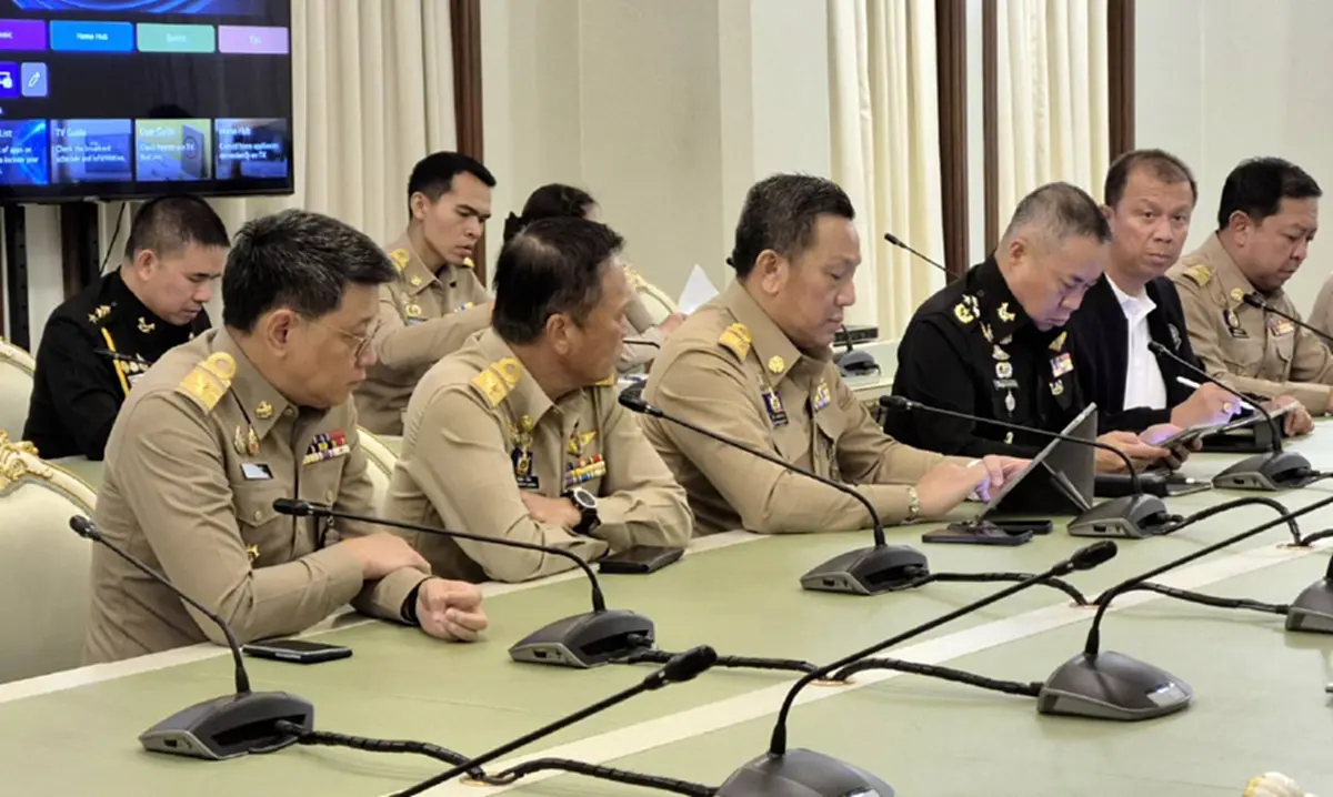 นายกฯ  สั่งระดมทุกหน่วยเร่งระบายน้ำ–เข้าถึงประชาชนทุกพื้นที่