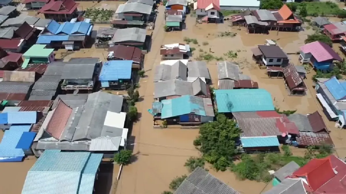 อยุธยาท่วมแล้ว 12 อำเภอ วอนชลประทานจัดสรรน้ำเห็นใจประชาชน