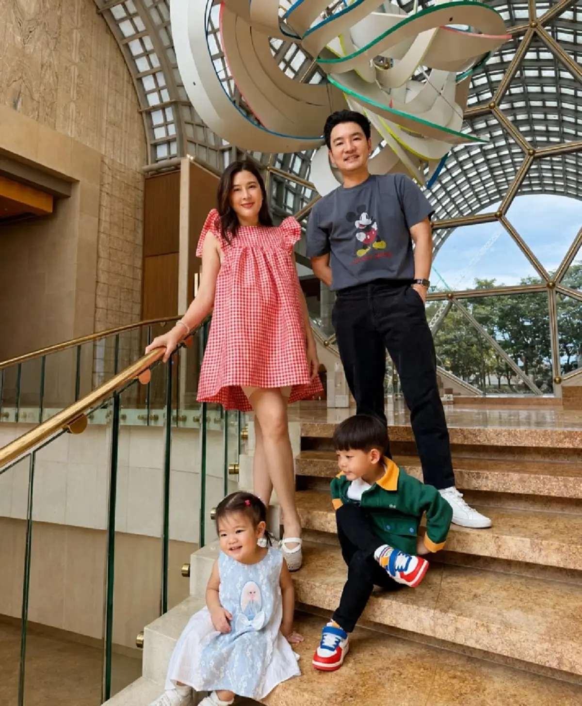 เซอร์ไพรส์ทั้งบ้าน "บี มาติกา"  ประกาศเพศลูกคนที่ 3 ต้อนรับทายาท 