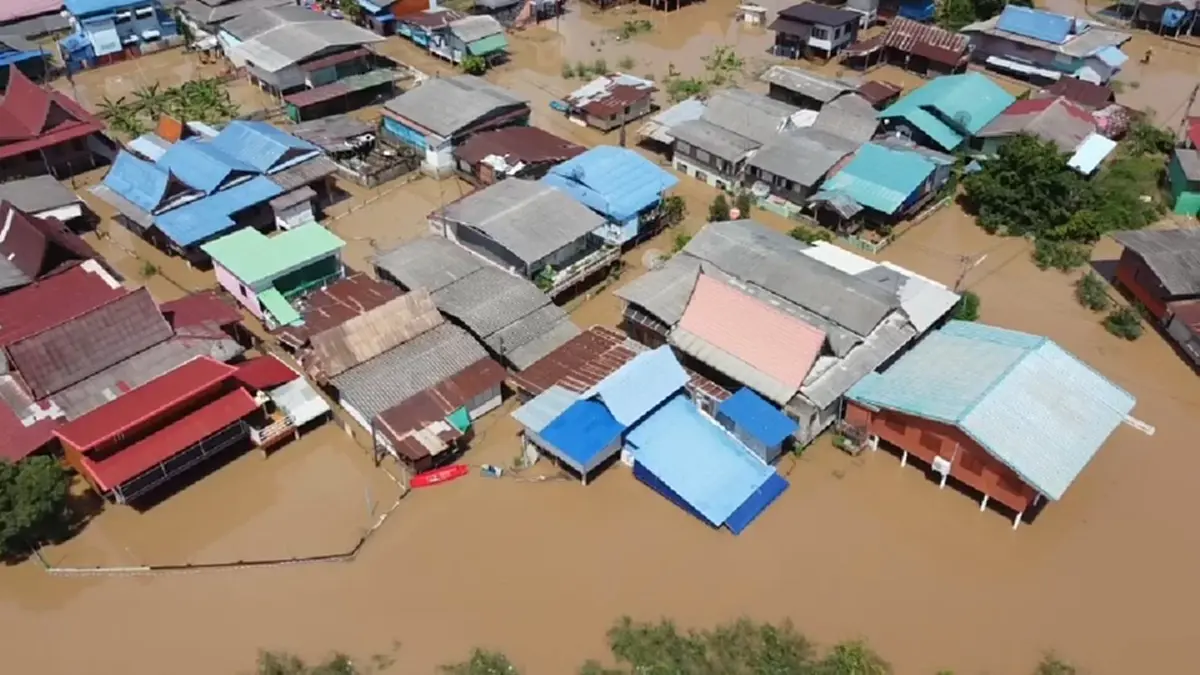 อยุธยาท่วมแล้ว 12 อำเภอ วอนชลประทานจัดสรรน้ำเห็นใจประชาชน