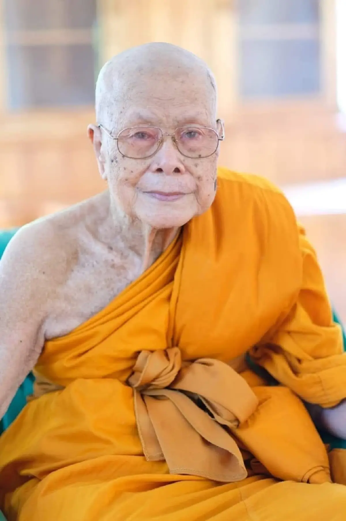 สิ้น หลวงพ่อสายบัว ถาวรธมฺโม เจ้าอาวาสวัดจันทาราม มรณภาพ
