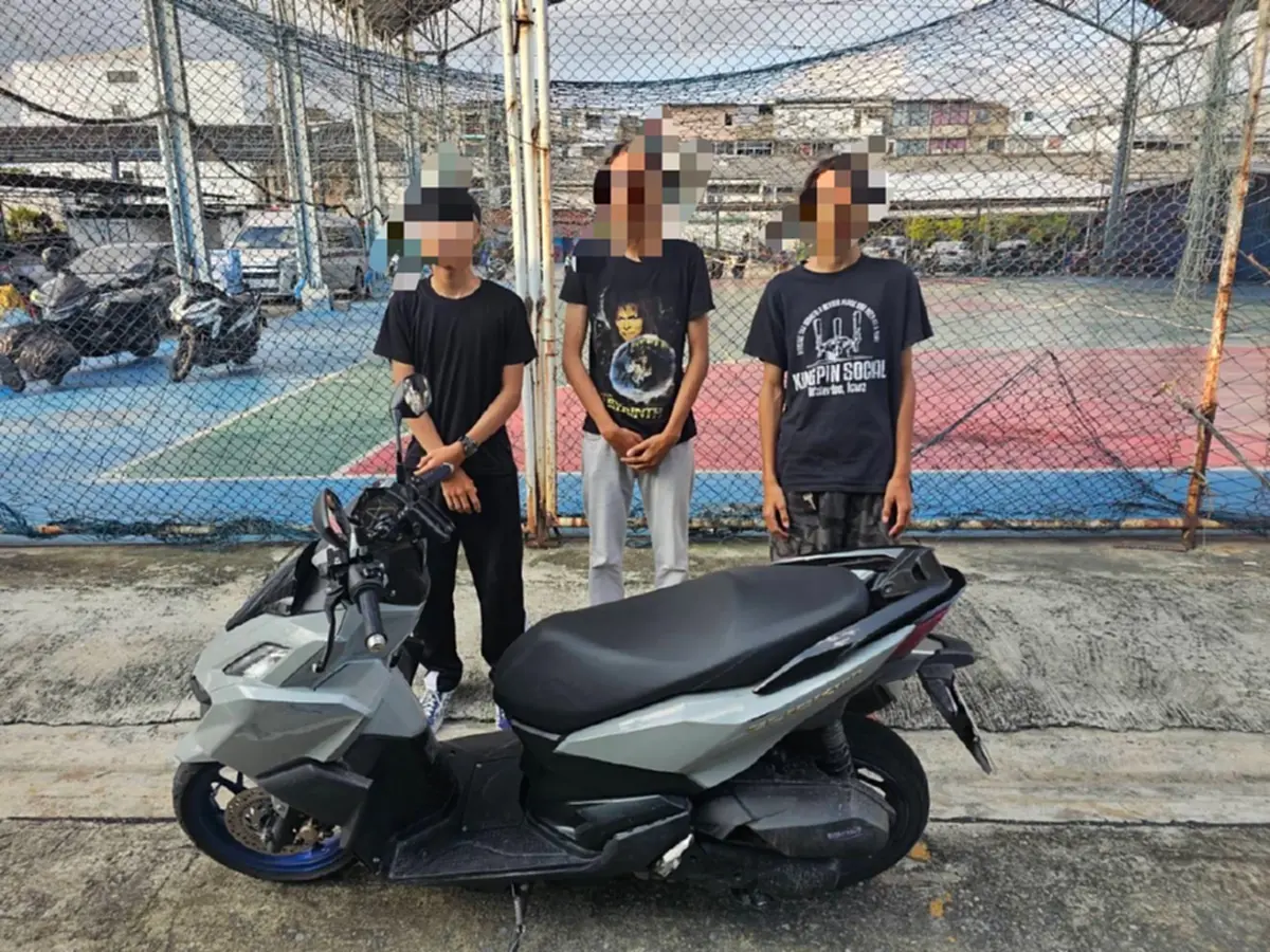 สืบนครบาล 2 ร่วมกับสืบบางเขน รวบแก๊งวัยรุ่นโหด ซิ่งรถไล่ทำร้ายคู่อริ