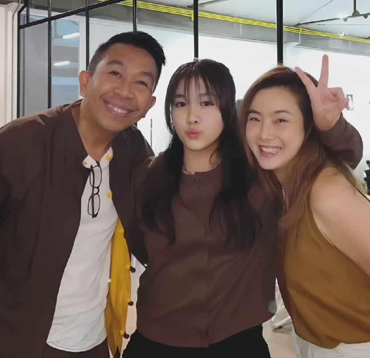 ย้อนรอยความรัก "เสนาลิง" ยอมกู้เงินจำนองบ้านแต่งเมีย