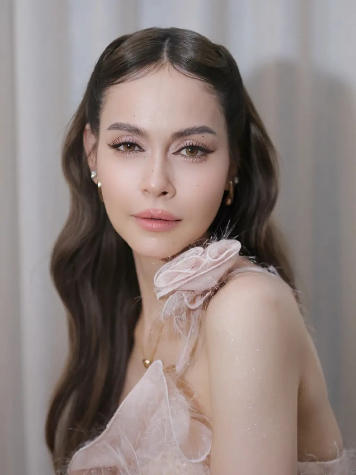 นัท มีเรีย อวดภาพวัย 13 ปี  ชาวเน็ตอึ้งสวยเป๊ะแทบไม่เปลี่ยน