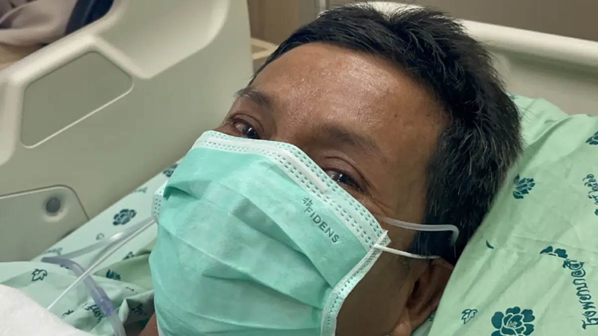 น้ำตาแห่งความรัก พ่อวัย 55 สละไต 1 ข้าง มอบชีวิตใหม่ให้ลูกชาย