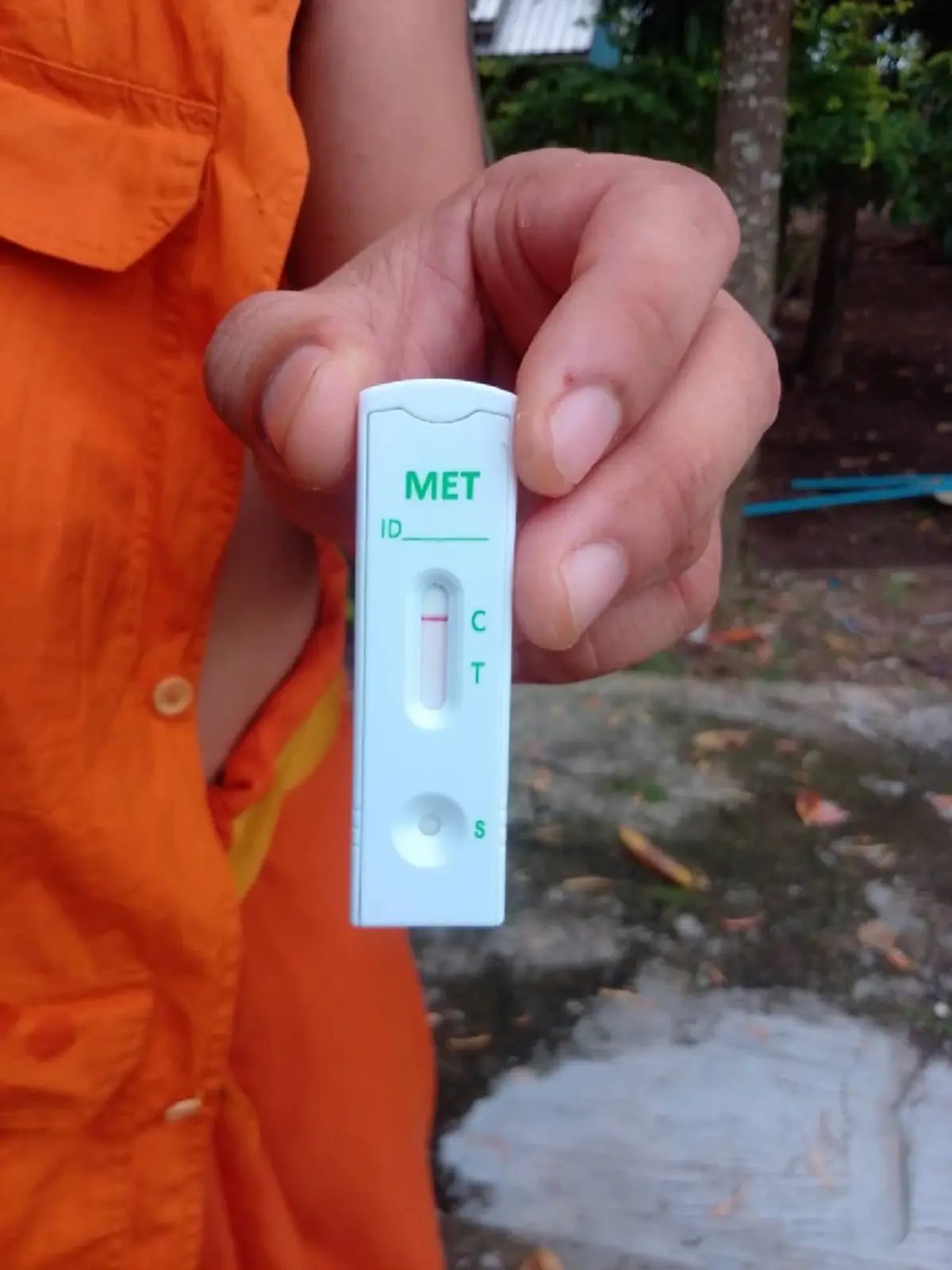 ผ้าเหลืองก็ไม่เว้น! ตำรวจบุกตรวจวัด พบพระ-เณร 4 รายมีสารเสพติด
