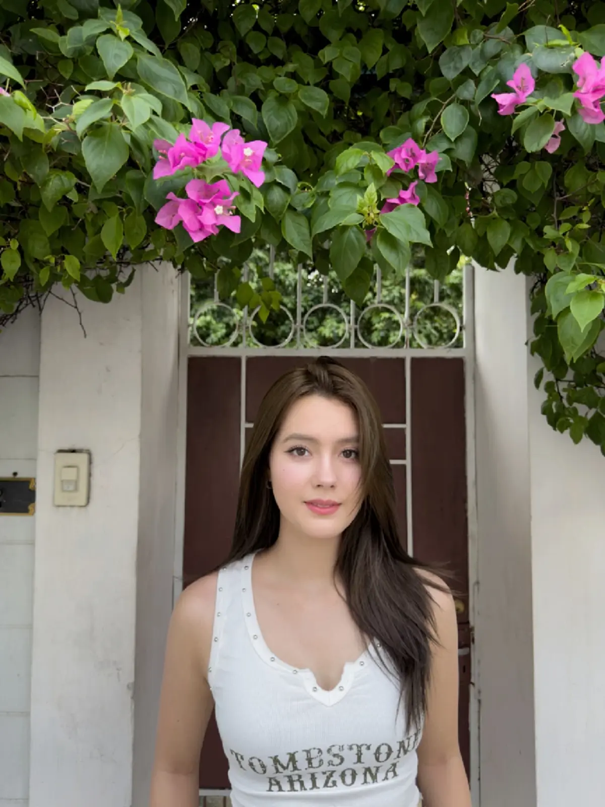เปิดประวัติ นางเอกดาวรุ่ง  ท่ามกลางกระแสดราม่าโยงปมมือที่สาม