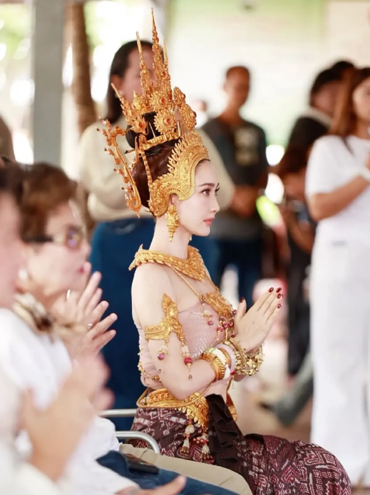 งดงามอ่อนช้อย แต้ว ณฐพร ร่วมพิธีรำบวงสรวงคำชะโนด  ต้อนรับ นาคี 3