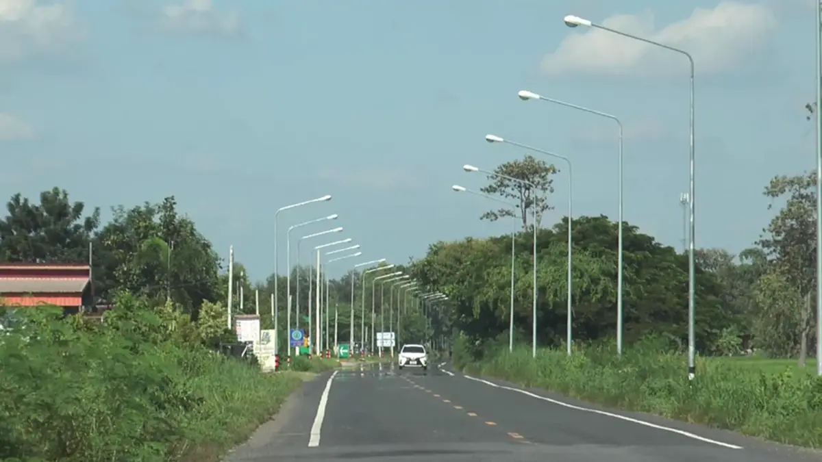 ทางหลวงชนบทยโสธร ปิดไฟถนนชั่วคราว ช่วยชาวนาป้องข้าวไม่ออกรวง