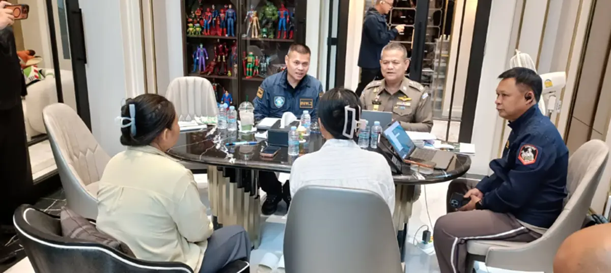 บุกบ้านหรูเช็กบิลแก๊งหลอกนักศึกษา รวบจีน-พม่า ยึดกว่า 100 ล้าน