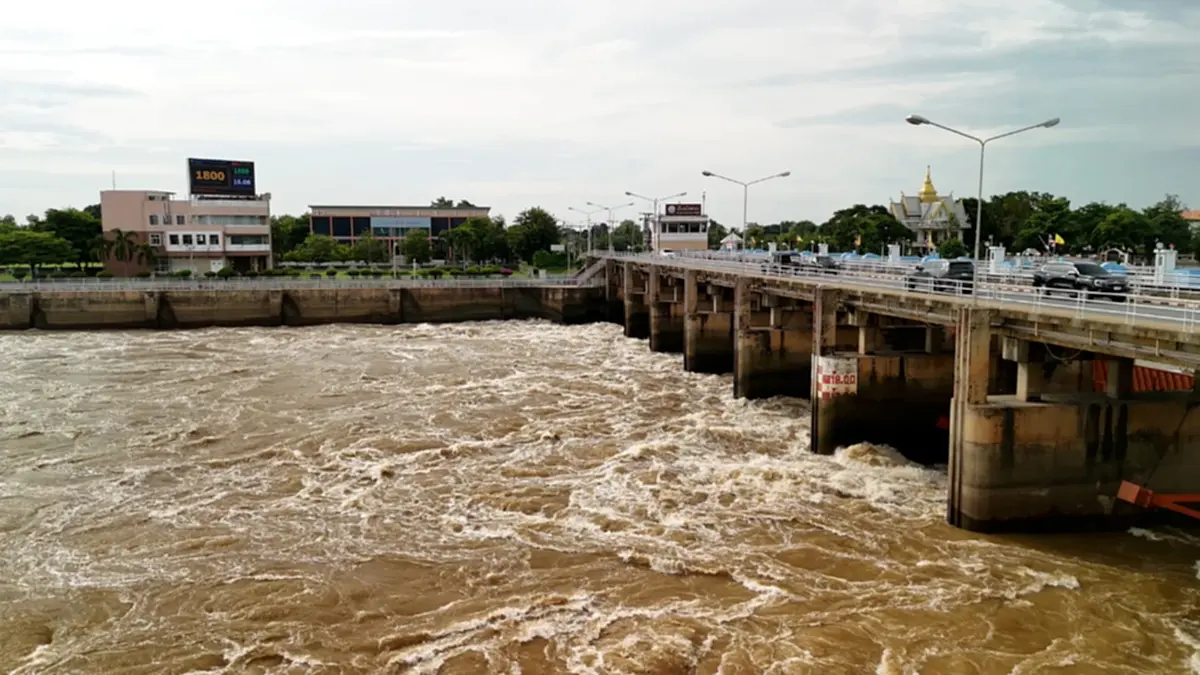 น้ำเจ้าพระยาเริ่มลด แต่ฝนหนักมาก 21-24 ต.ค. อาจซ้ำเติม!
