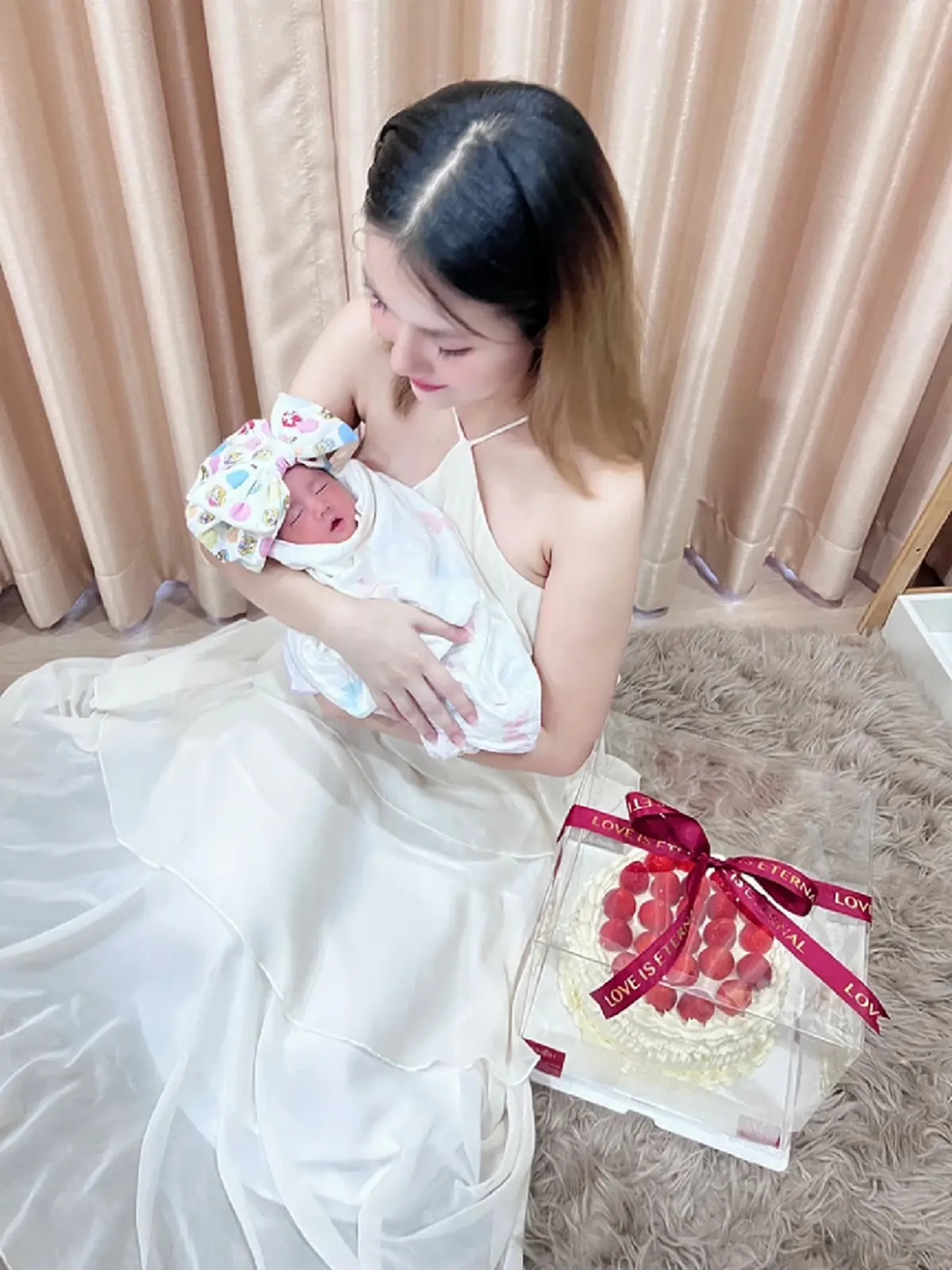 น่าเอ็นดู "ฟารีดา" เผยโฉม "น้องเวร่า" เห็นแล้วตกแฟนคลับได้เต็มๆ