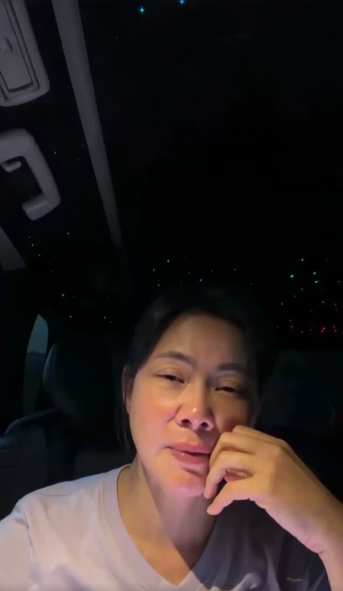 สภาพจิตใจ "บุ๋ม ปนัดดา" หลังเจอดราม่าหนัก พร้อมขายบ้านสะสางปัญหา