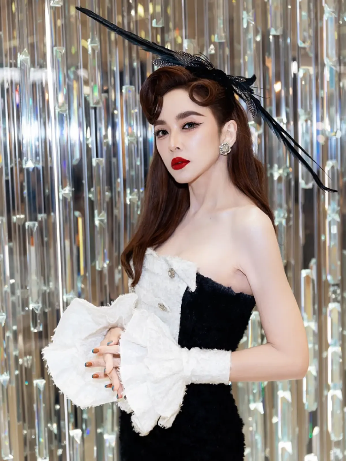  ดาราสาว  ออร่านางเอกฮอลลีวูดยุคคลาสสิก สวยสะกดตาจนโซเชียลแตก 