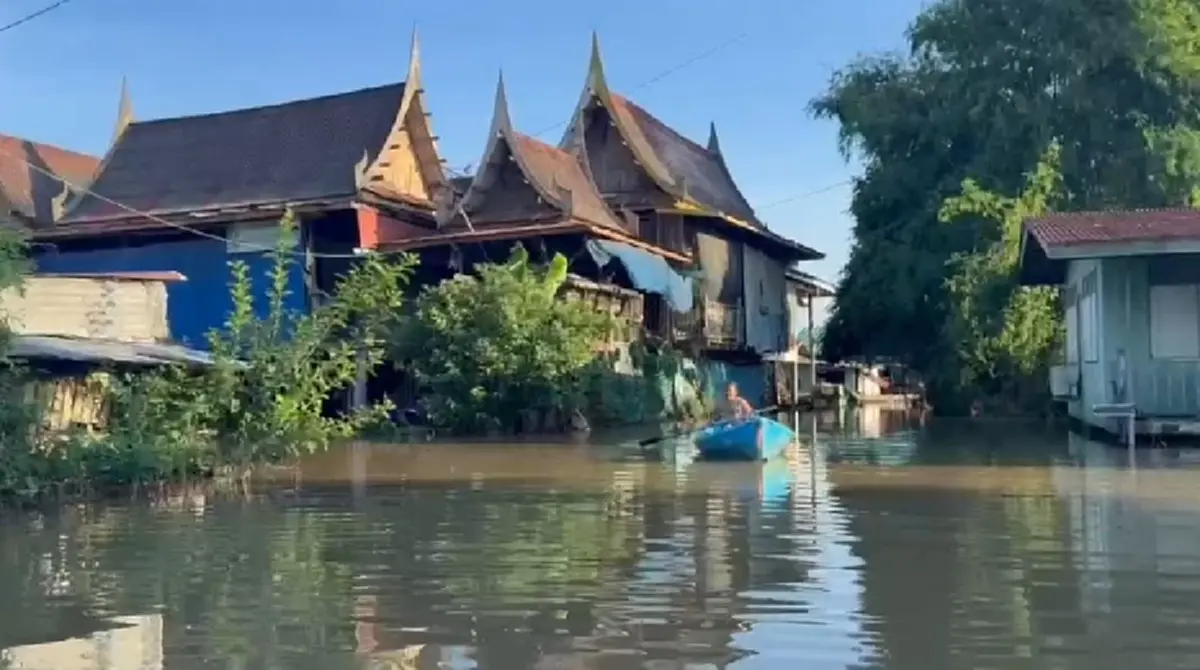 วิกฤตหนัก! อ่างทองน้ำเริ่มเน่าส่งกลิ่นเหม็น ชาวบ้านป่วยโรคน้ำกัดเท้าพุ่ง