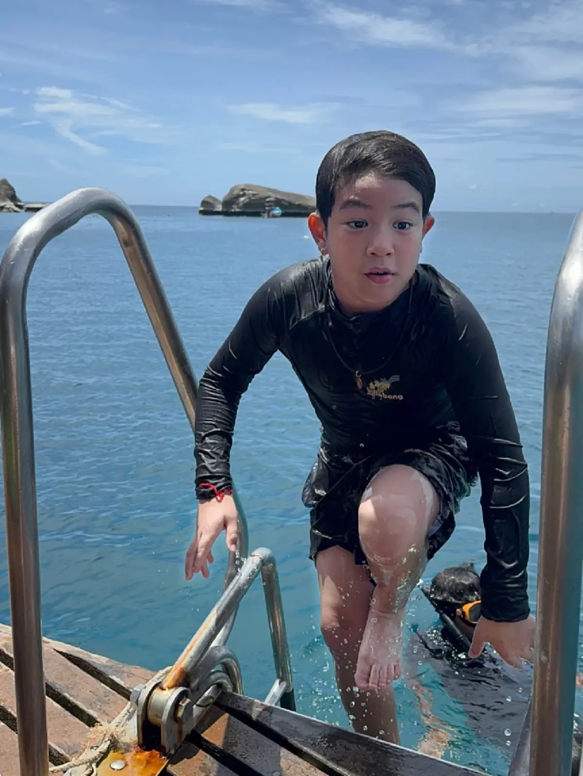 กัปตัน-เอ้ก ร่วมทริปทะเลพร้อมหน้าครอบครัว หลังประกาศจบสัมพันธ์ 