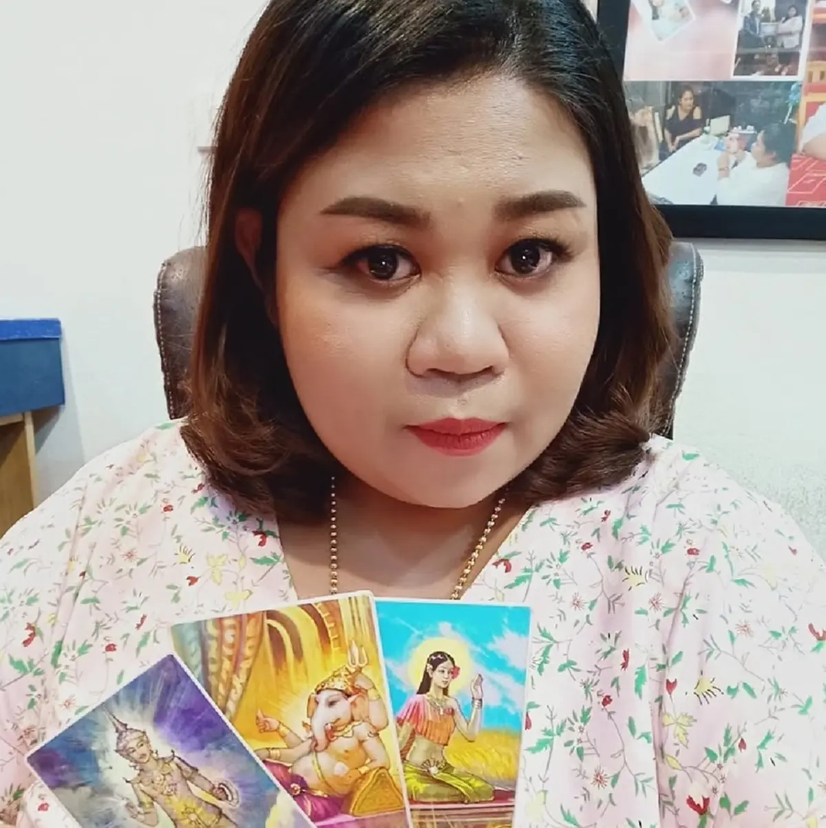 เศร้า แม่หมอเพ็ญทิพย์ หมอดูชื่อดังเสียชีวิตสุดใจหาย