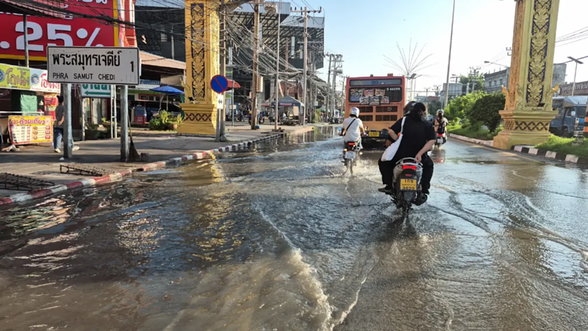 น้ำหนุน 3.9 เมตร ท่วมสุขสวัสดิ์-ป้อมพระจุล 90 ซม. ยาว 4 กม.