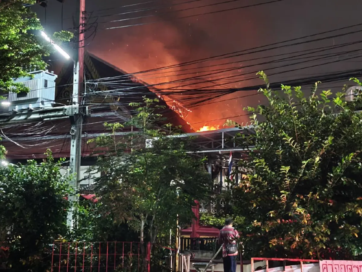 ไฟไหม้ศาลาการเปรียญวัดครุในวอดทั้งหลัง เสียหายกว่า 5 ล้าน