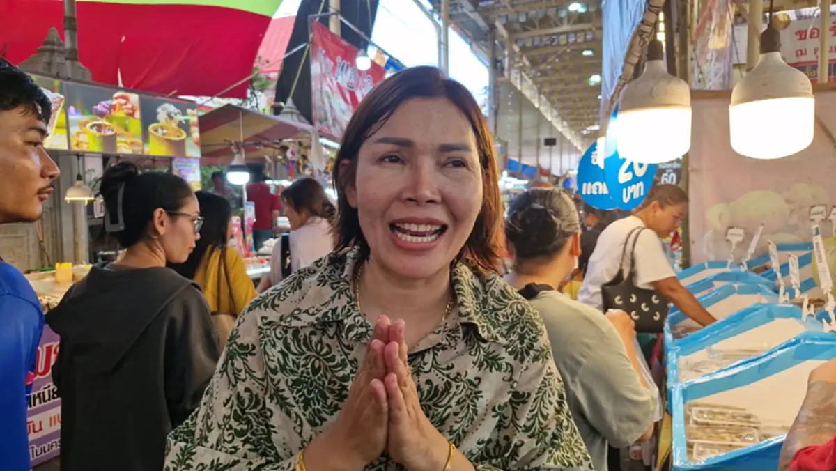 เปิดยอดขาย "เจ๊ฟ้า" หลังทุ่ม 4.5 แสนประมูลล็อก 3 วันรายได้เกินคาด
