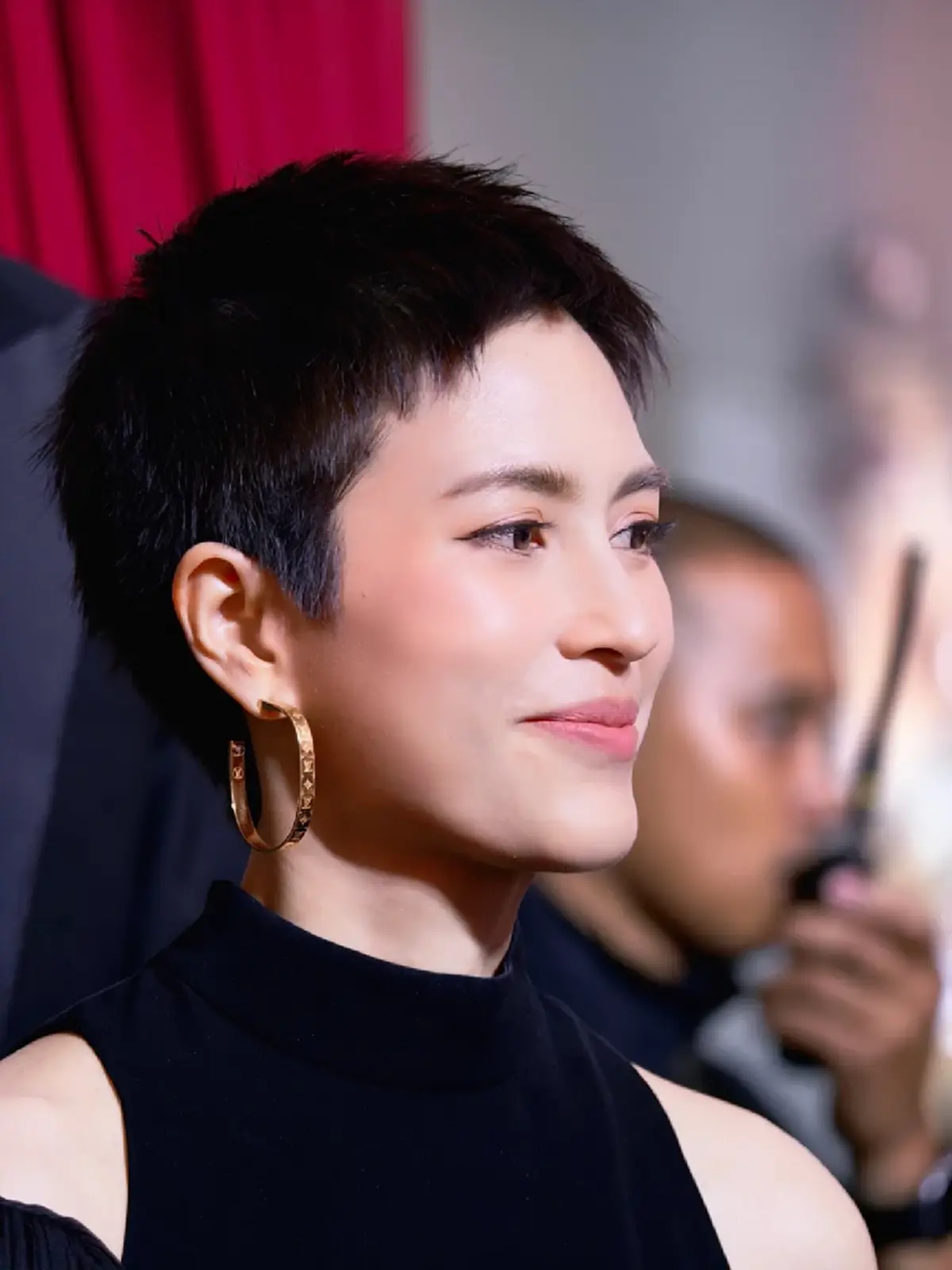 ลุคนี้ใครจะต้าน นักแสดงสาว โกนหัวเล่นหนัง  สวยเท่สะท้านวงการ