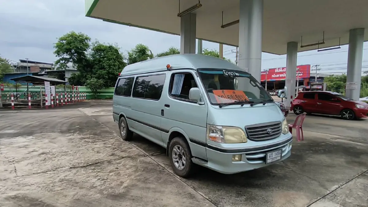 สู้น้ำมันแพงไม่ไหว! รถรับส่งนักเรียนอุทัยฯ แห่ใช้แก๊ส LPG