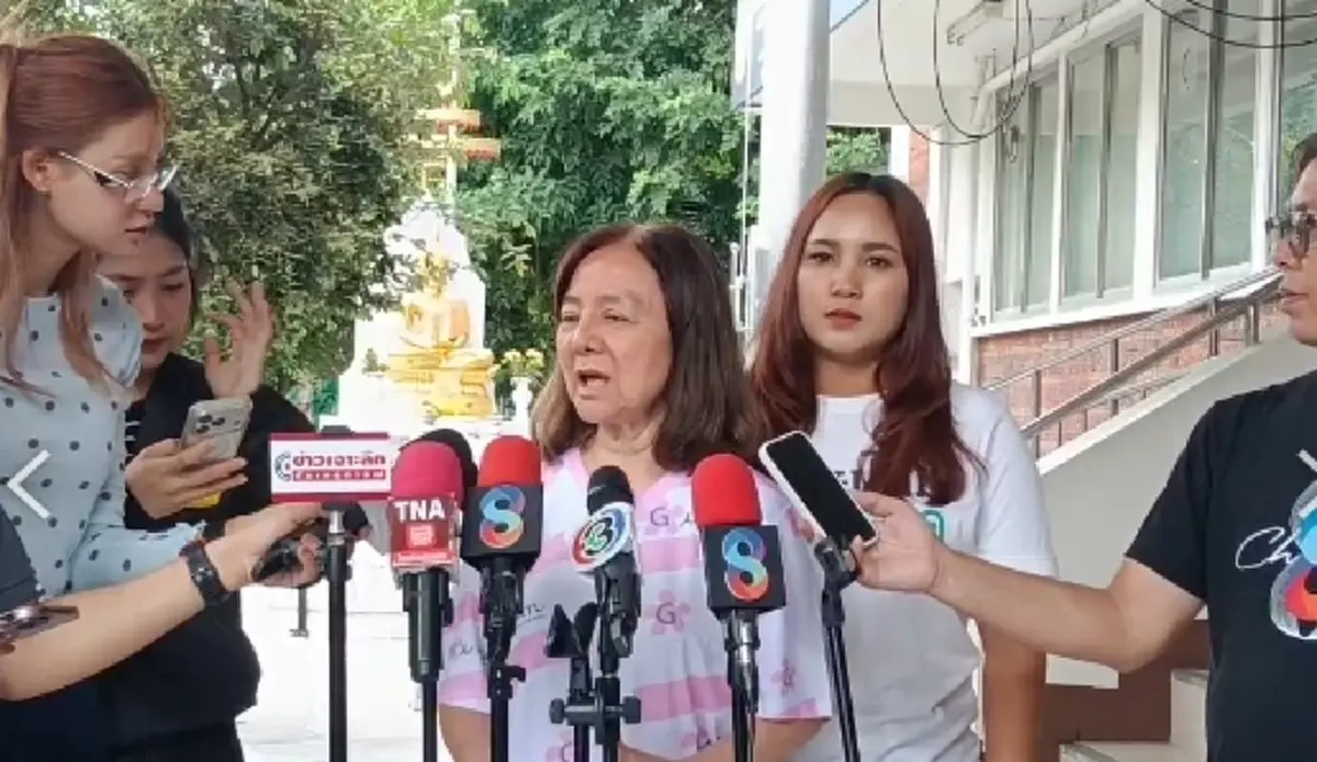 แม่ "ภัทร" หอบตู้เซฟปริศนาแจ้งความ จี้ลูกชายรีบเอาด่วนกุญแจมาคืน!