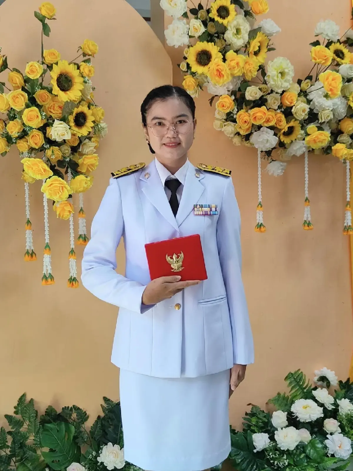 อาลัย "ผอ.หนึ่งฤทัย" จากไปทั้งที่อนาคตยังไกล รู้สาเหตุยิ่งใจหาย