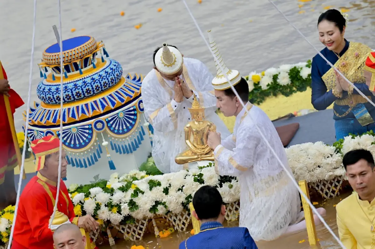 เปิดเลขมงคล ประเพณี อุ้มพระดำน้ำ จ.เพชรบูรณ์ หนึ่งเดียวในโลก