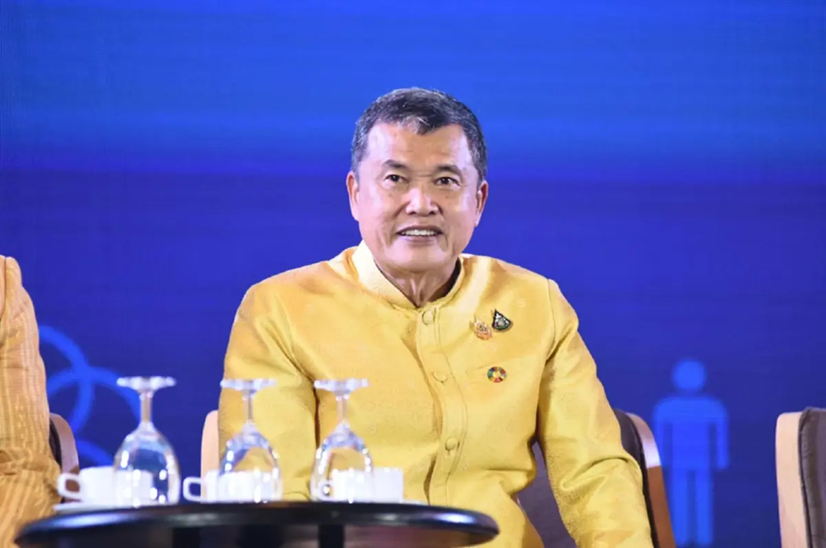 ประหลาดใจ อดีตปลัดมหาดไทย โพสต์แล้ว นายอำเภอบ้านสร้าง เด้งฟ้าผ่า