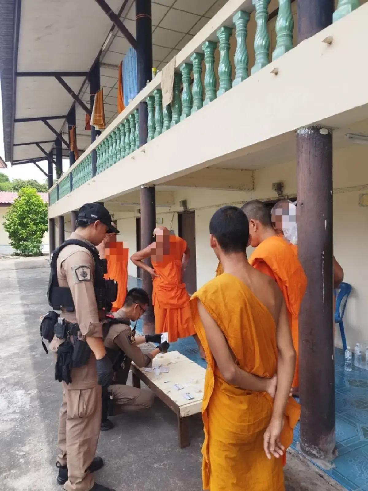 เอ้า "บุกค้นพระวัดดังนนทบุรี" ก่อนเจอเต็ม ๆ เอาไปตัวไปสึก ทันที