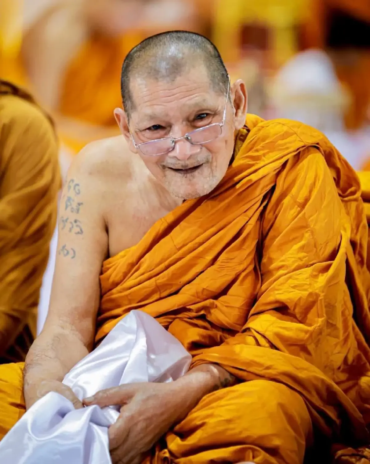 ส่องเลขวันเกิด-อายุมงคล หลวงปู่ศิลา ตรงเลขชุดปฏิทิน