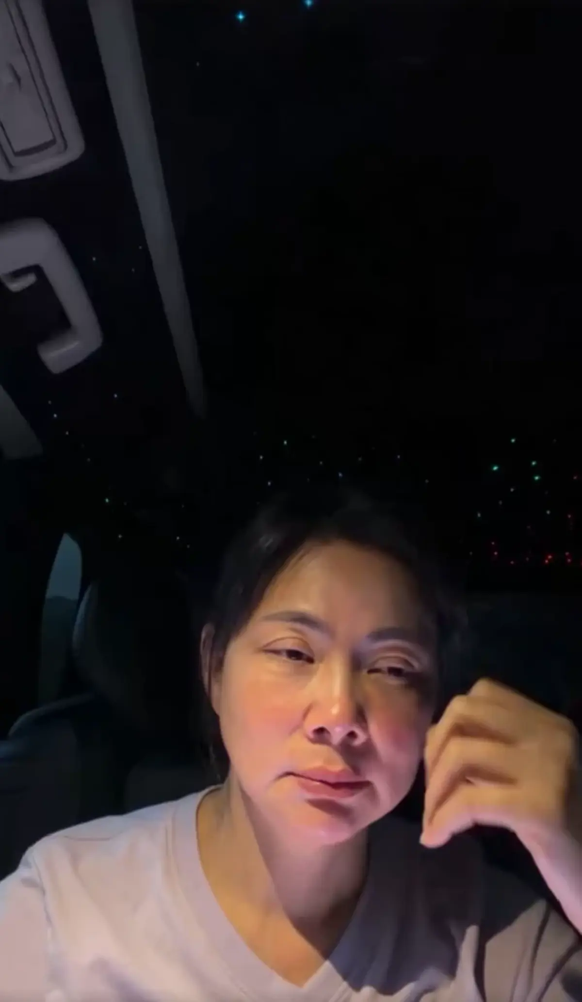 สภาพจิตใจ "บุ๋ม ปนัดดา" หลังเจอดราม่าหนัก พร้อมขายบ้านสะสางปัญหา