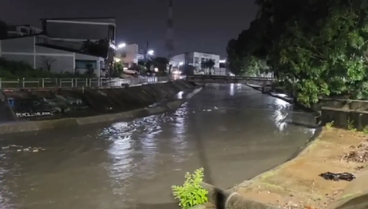 ฝนถล่มหาดใหญ่ 1 ชั่วโมง น้ำขึ้นเร็ว! ชาวบ้านผวาจนนอนไม่หลับ