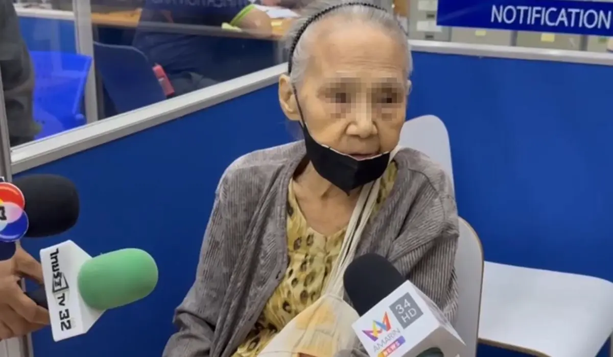 ยายเล่าทำไมรอด สิ่งที่ช่วยชีวิตไว้ ระทึกเก๋งทะลุห้างดัง พุ่งมาหา