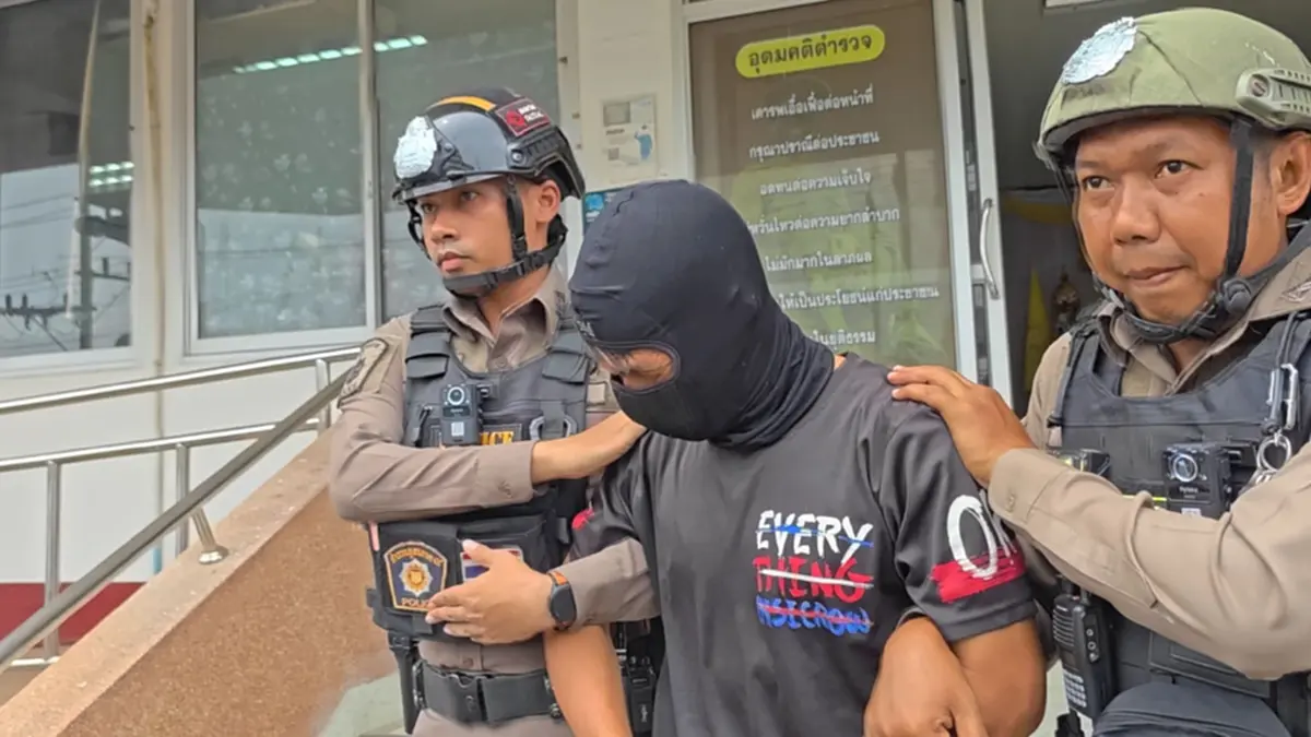คุม "นายแซ็ก" ทำแผนเผาอำพราง ขณะที่ "นายหนอน" ให้การขัดแย้ง