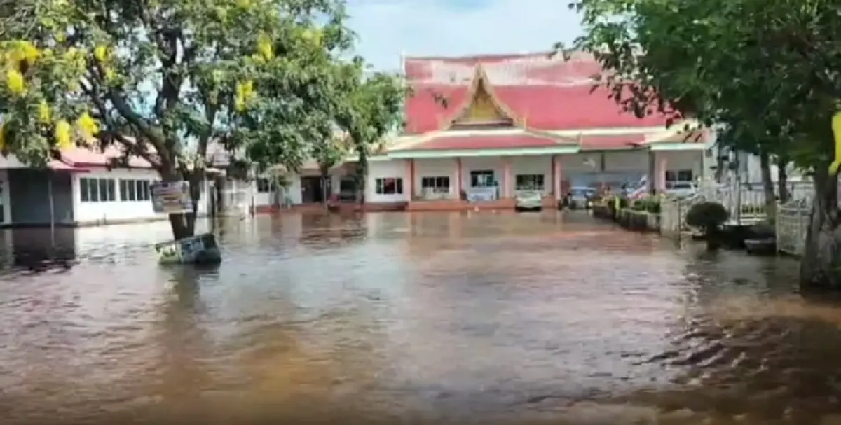 สลดศูนย์พักพิงน้ำท่วม ชายพิการทางสมองหายปริศนา ก่อนพบเสียชีวิต