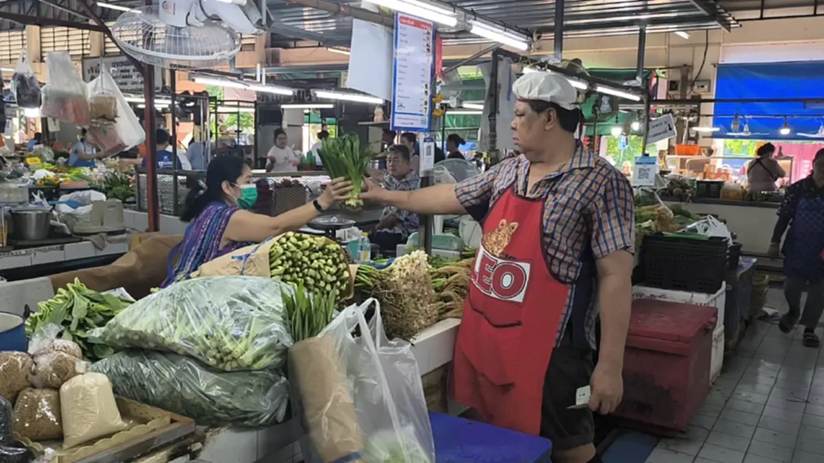 พิษณุโลกอ่วม! ผักแพงยกแผงขึ้น 10-15 บาท วอนรัฐเร่งคุมราคา