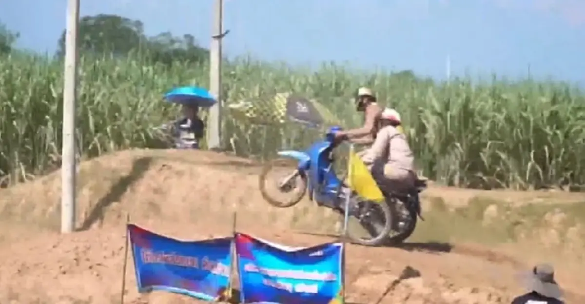 ตำรวจสุพรรณฯ โชว์ลีลา “ซาเล้งบิน” คราวนี้คนร้ายแกไม่รอดแน่
