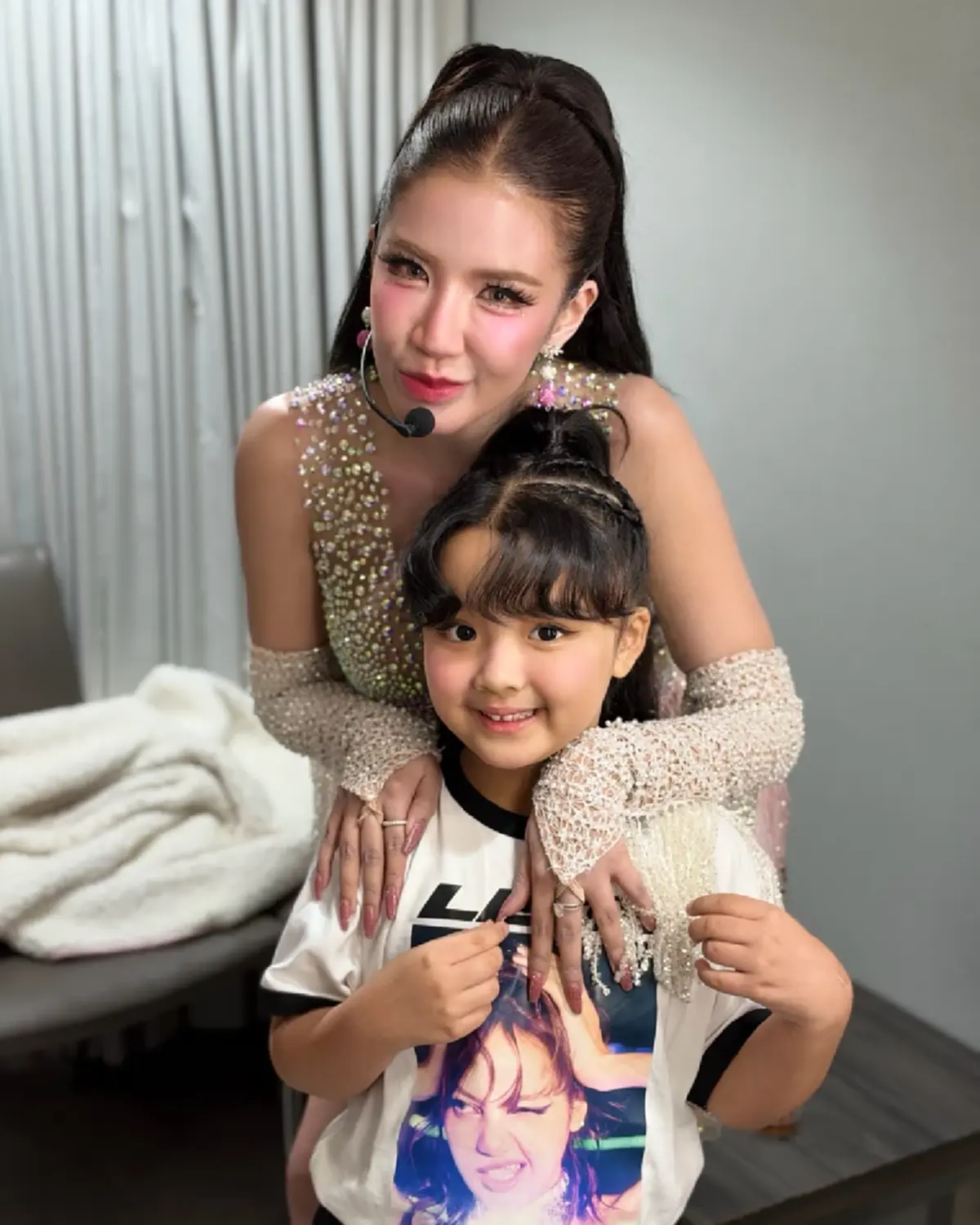 ใบเตย สวนกลับทันที  หลัง ดีเจแมน เซอร์ไพรส์หอบดอกไม้ช่อโต 