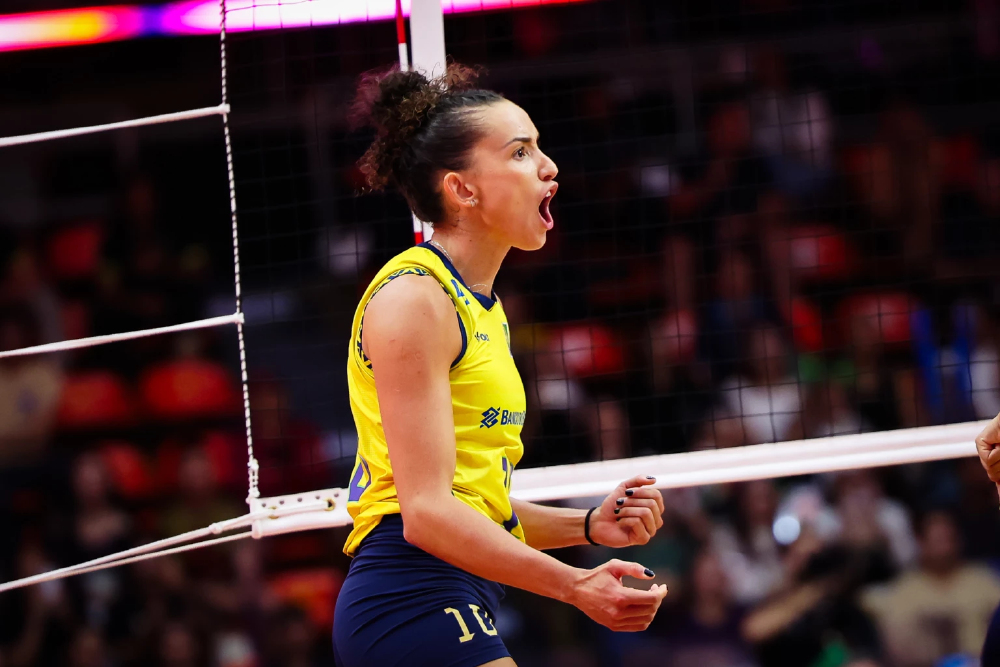 แฟนคลับกรี๊ดสนั่น ยืนยันแล้ว "กาบี้" เปิดตัวคบแฟนสาว ดีกรีไม่ธรรมดา