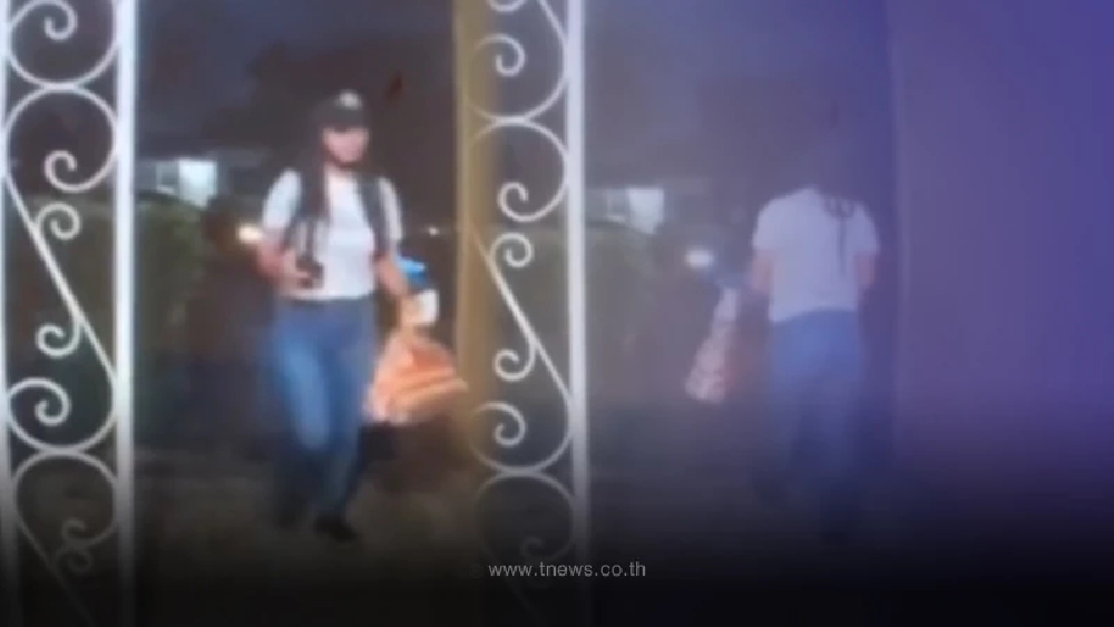 พนักงานส่งอาหารแสบ ก่อวีรกรรมงามหน้า เนียนถ่ายภาพอาหาร ก่อนแอบเอาไปกินเอง