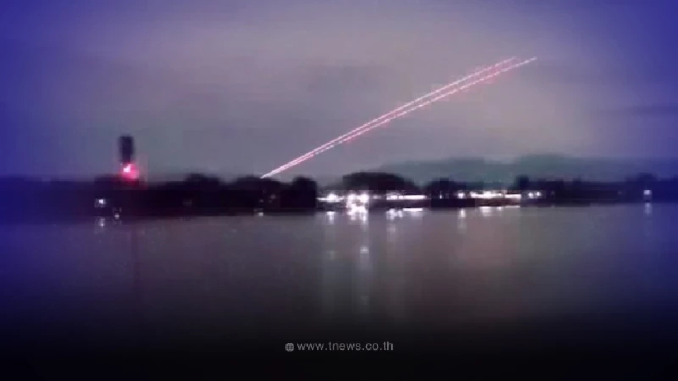 เปิดหลักฐานใหม่ล่าสุด คลิปบั้งไฟพญานาค ถ่ายจากฝั่งลาว ด้วยกล้อง 360 องศา เปิดหลักฐานใหม่ล่าสุด คลิปบั้งไฟพญานาค ถ่ายจากฝั่งลาว ด้วยกล้อง 360 องศา