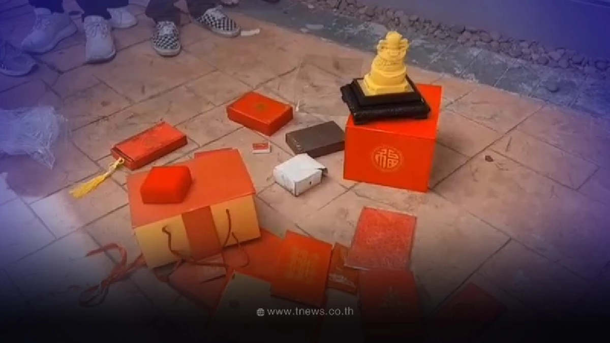 ลูกค้า"แม่ตั๊ก"ฉุนขาด โยนของแถมทิ้งหน้าร้าน ไม่หวังเงิน ให้เวรกรรมทำงาน