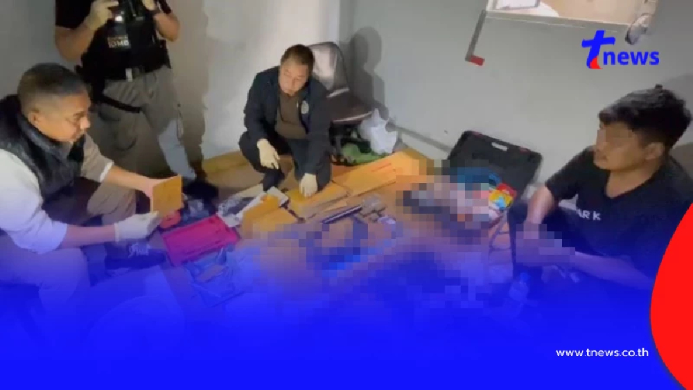 ปิดบัญชี "นักรบลายพราง" บุกจับคาบ้าน ยึดอาวุธ-กระสุนเพียบ