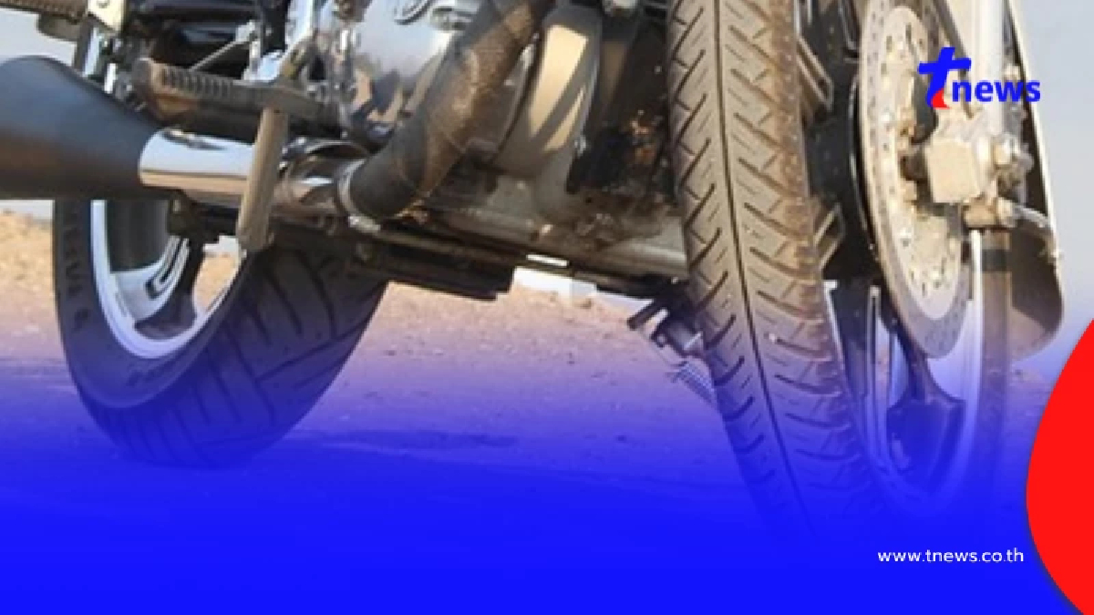 2 หนุ่มน้อย ขี่มอเตอร์ไซต์จากกำแพงเพชร มาหาสาวบุรีรัมย์