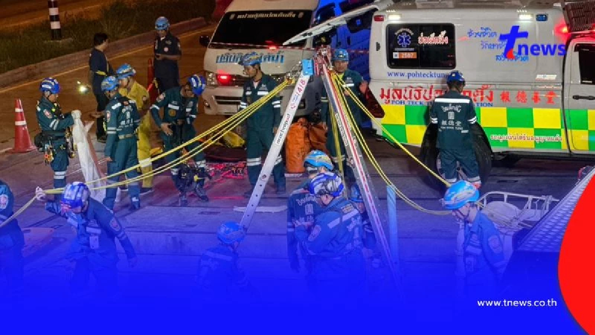 หนุ่มขี่ จยย. ชนฝาคอนกรีต ร่างกระเด็น ตกบ่อร้อยสายไฟใต้ดิน ดับสลด