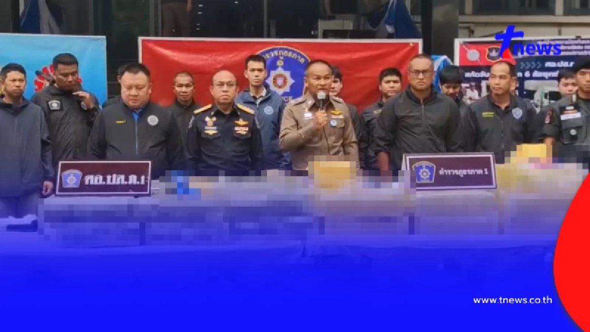 ดักจับ 6 ล้อ โชเฟอร์ออกพิรุธ ค้นเจอเต็มๆ บิ๊กล็อต 6.9 ล้านเม็ด