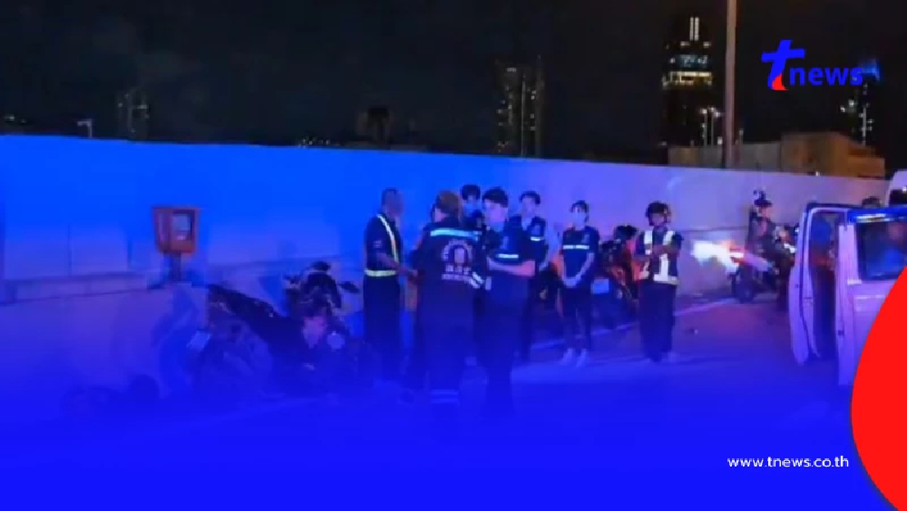 สลดหนัก หนุ่ม IT พาเมียกลับบ้าน 18 ล้อ เบรกกะทันหัน ชนดับคาที่