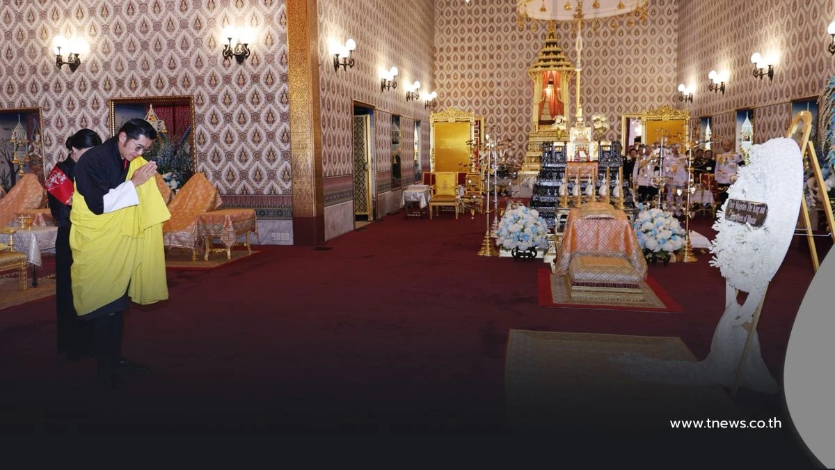 ทำความรู้จัก ผ้าคะตะ แสดงความเคารพ สัญลักษณ์แห่งไมตรีจิต